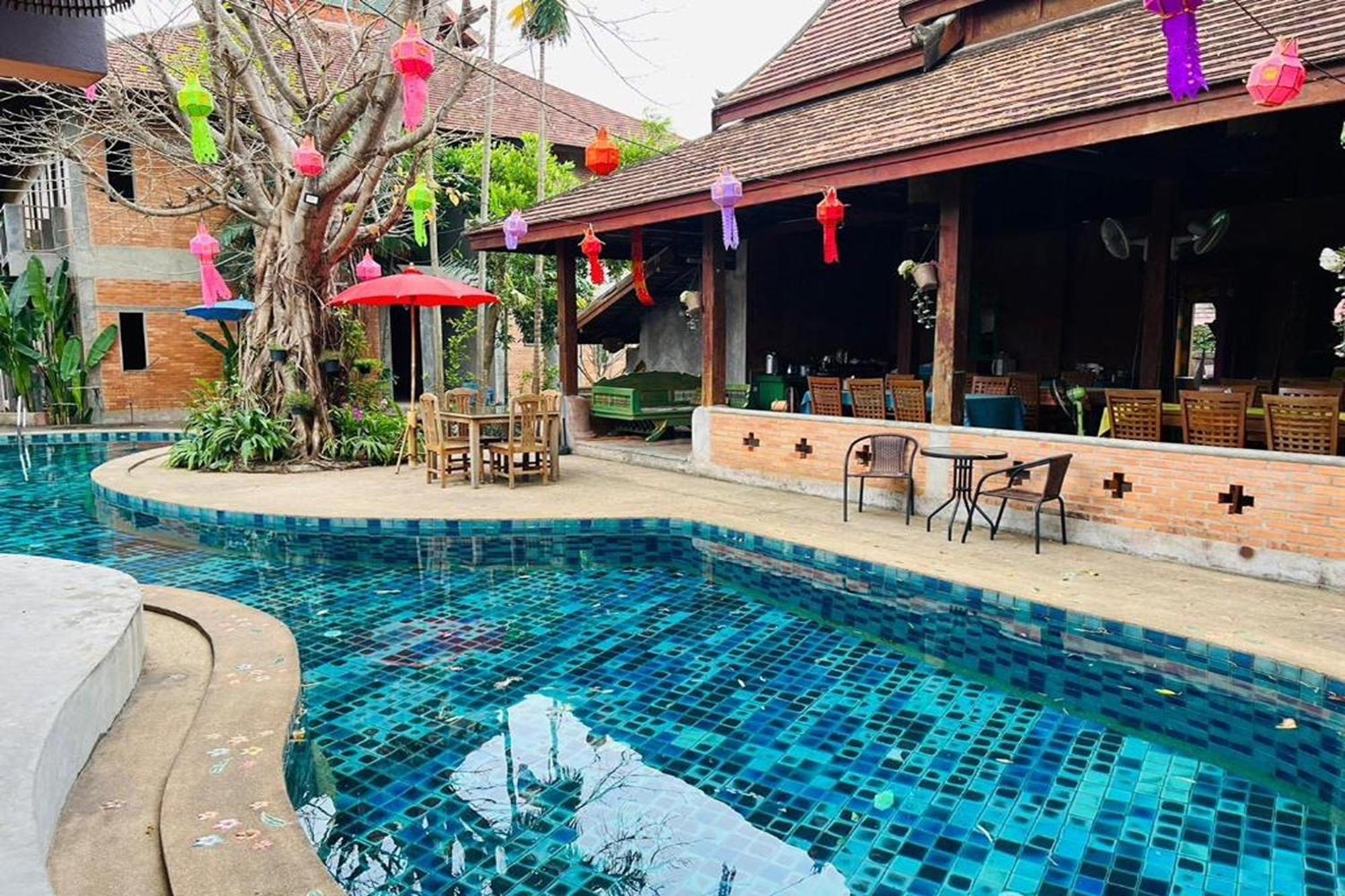 Amethyst Hotel Chiang Mai Exterior foto